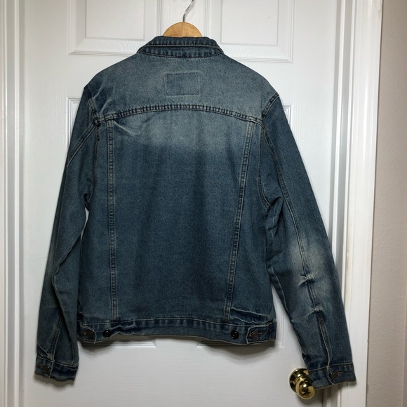 Carbon 70829 Denim Blue Yellowish Wash Distressed Buttoned Trucker Jean Jacket L - Picture 9 of 16